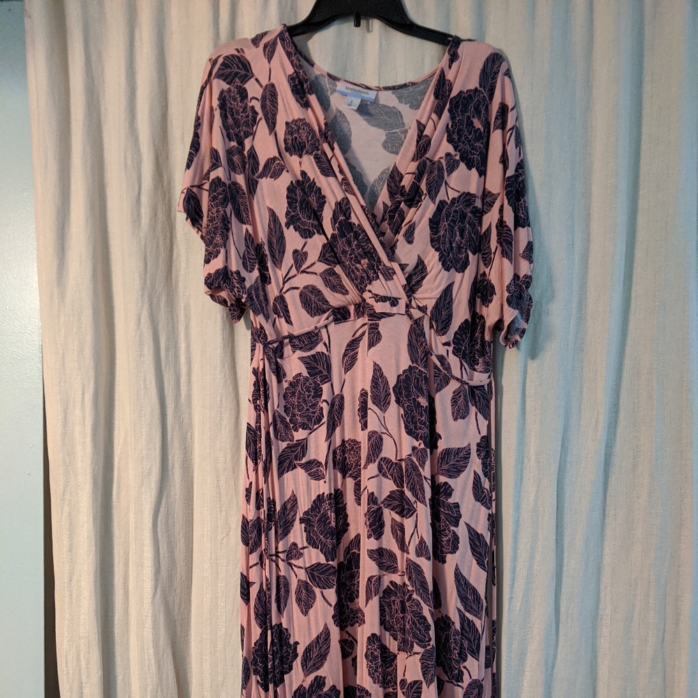 Motherhood maternity nursing maxi dress